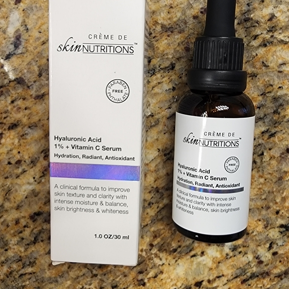 NIB CREME DE SKIN NUTRITIONS HYALURONIC + VITAMIM C SERUM - Picture 2 of 3